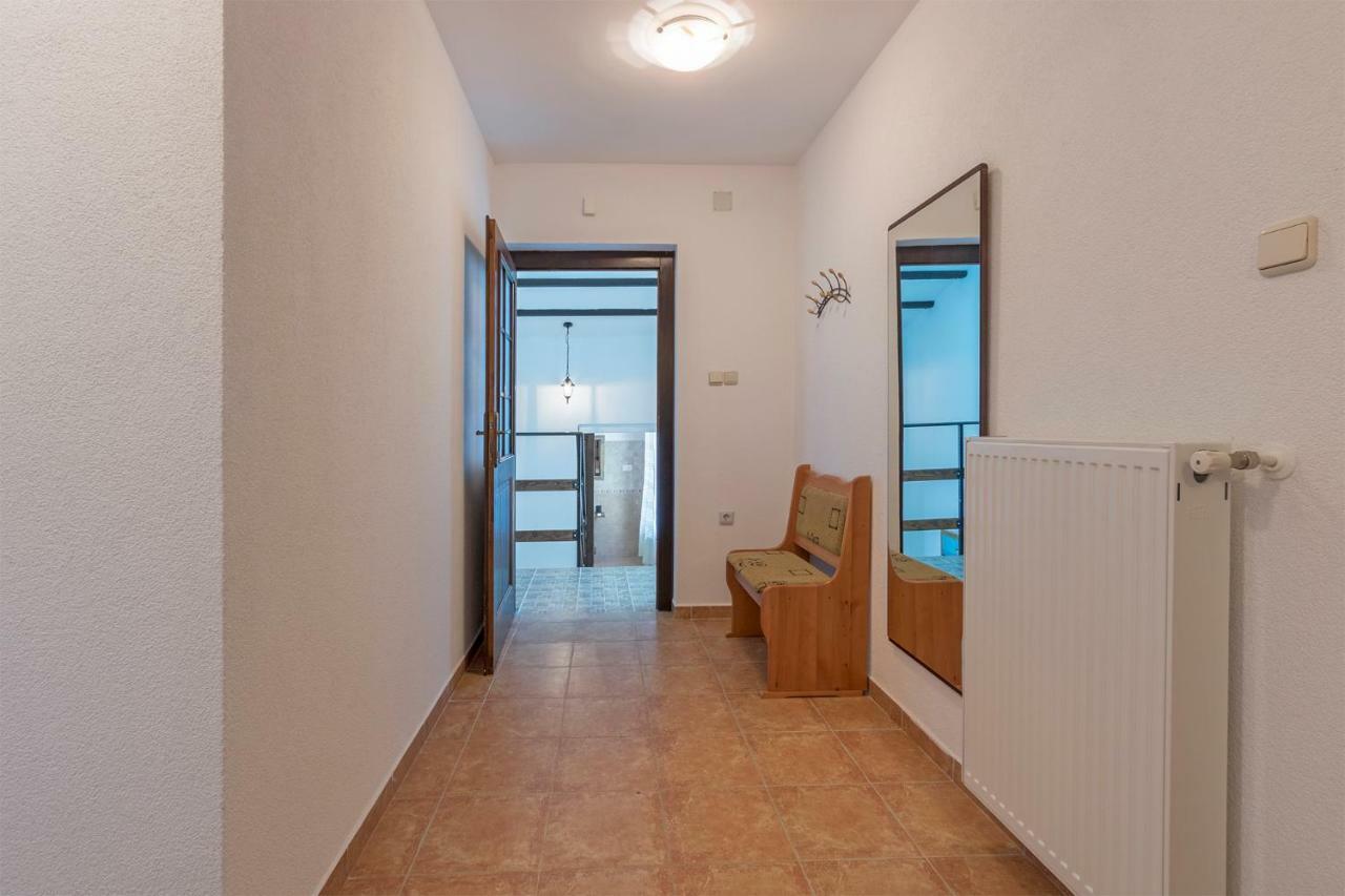 Vila Lokvanj Ližnjan Buitenkant foto