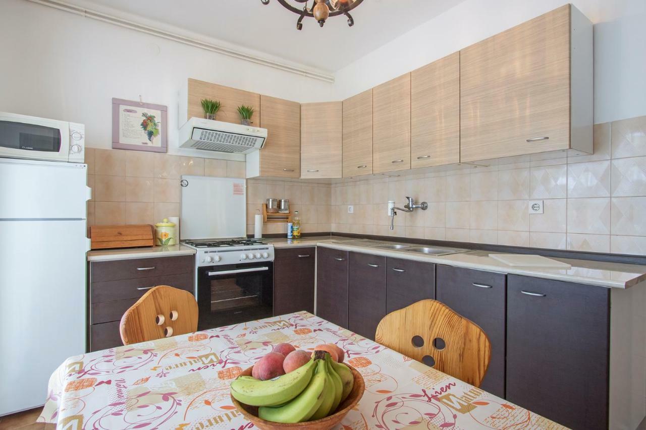Vila Lokvanj Ližnjan Buitenkant foto